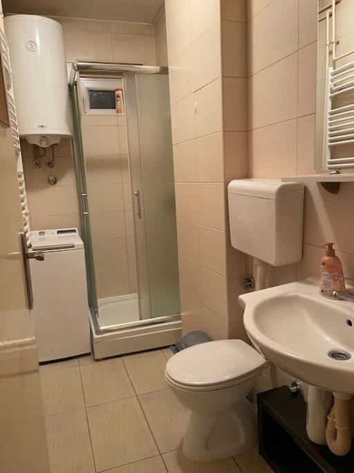 Bg Sunflower Apartment Белград Экстерьер фото